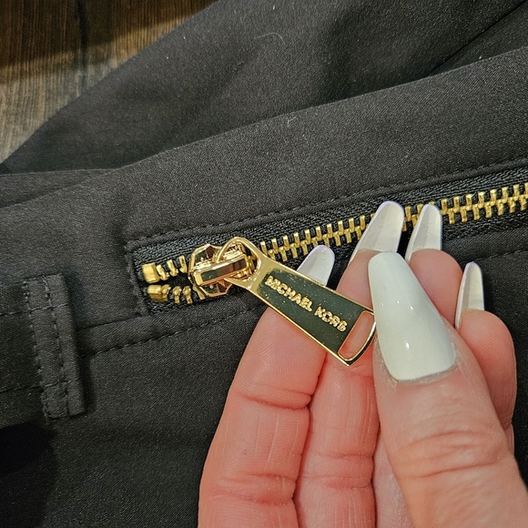 NWT Michael Kors Black Quilted Jacket with Removable Hood - SIZE SMALL - Picture 12 of 16